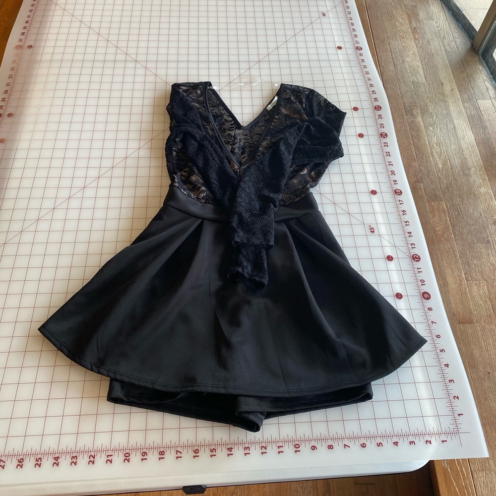 Charlotte Russe NWT Afterparty black beige tan floral lace romper dress - Picture 15 of 16